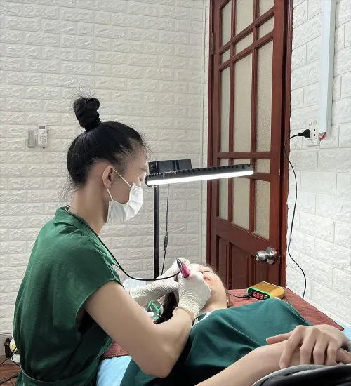 Dung Beauty Spa chuyên Phun xăm thẩm mỹ - Nail - Gội đầu dưỡng sinh