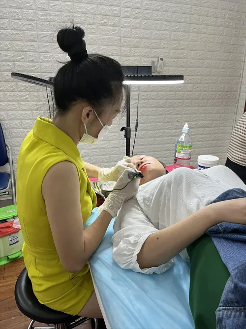 Dung Beauty Spa chuyên Phun xăm thẩm mỹ - Nail - Gội đầu dưỡng sinh