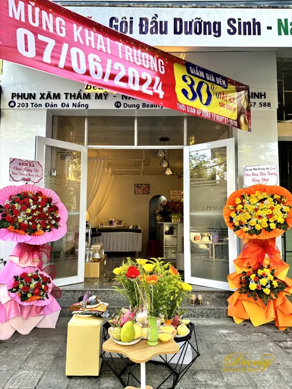 Tưng bừng khai trương Dung Beauty Spa